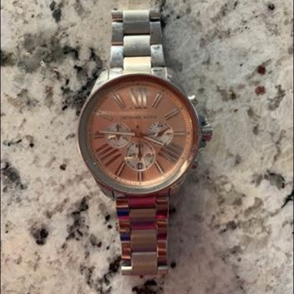 Authentic Michael Kors Watch - Picture 1 of 1